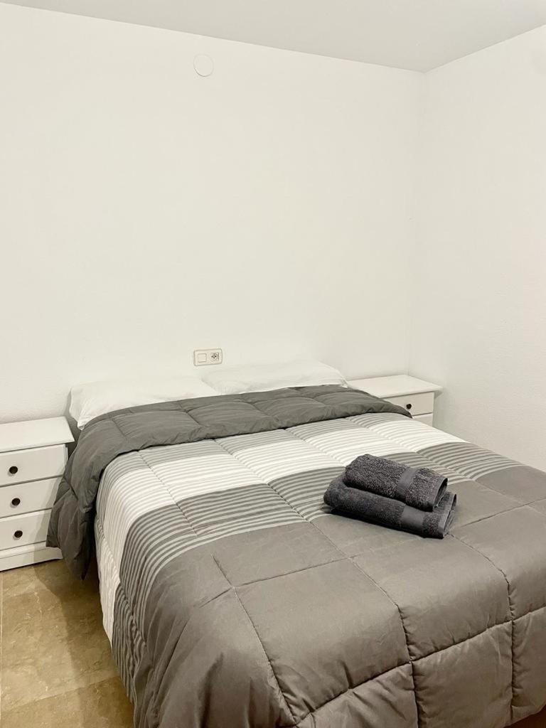 Apartamento, Piscina Y Parking Granada Tico Medina Buitenkant foto
